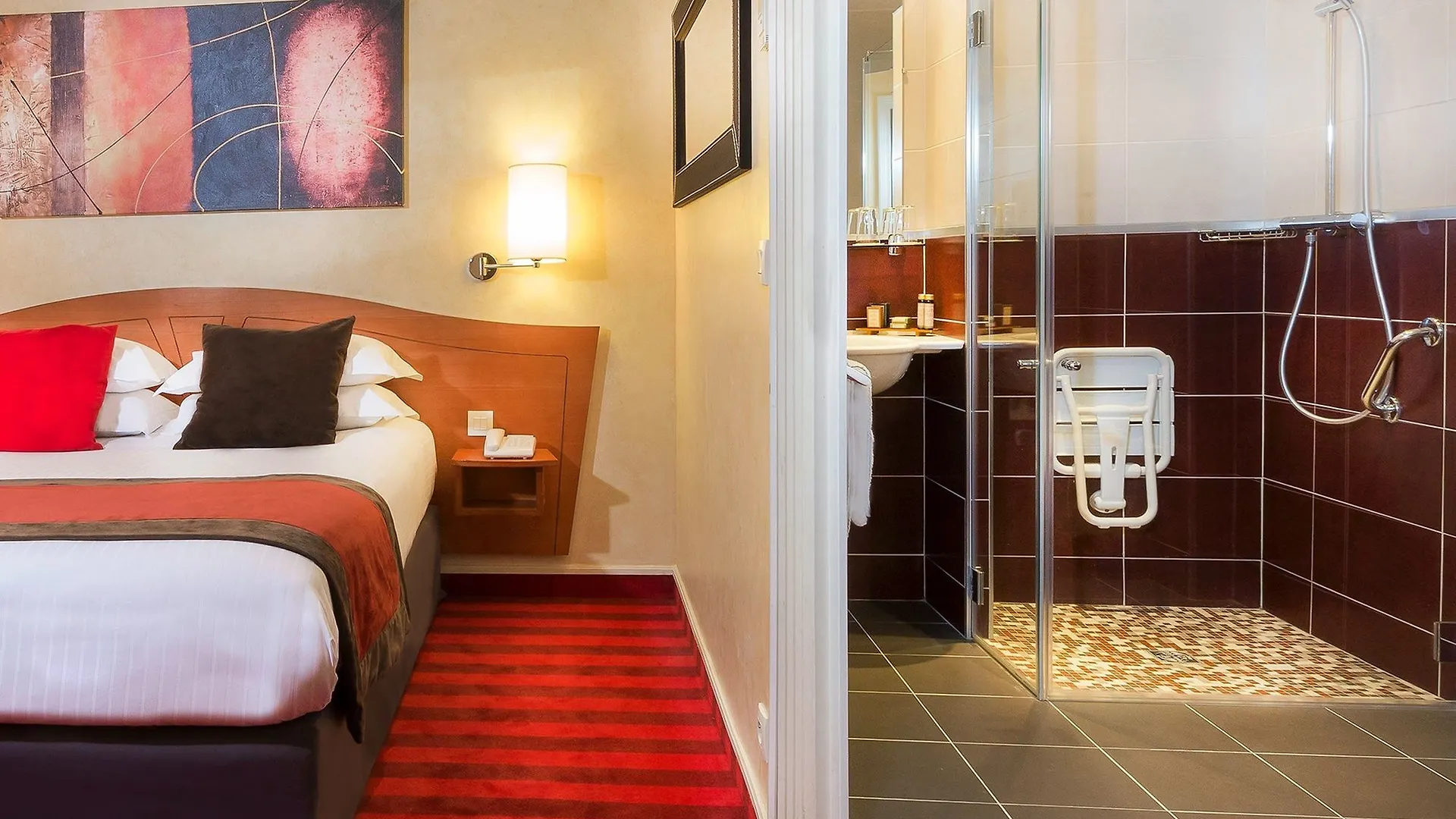 Hotel Europe Eiffel 3*